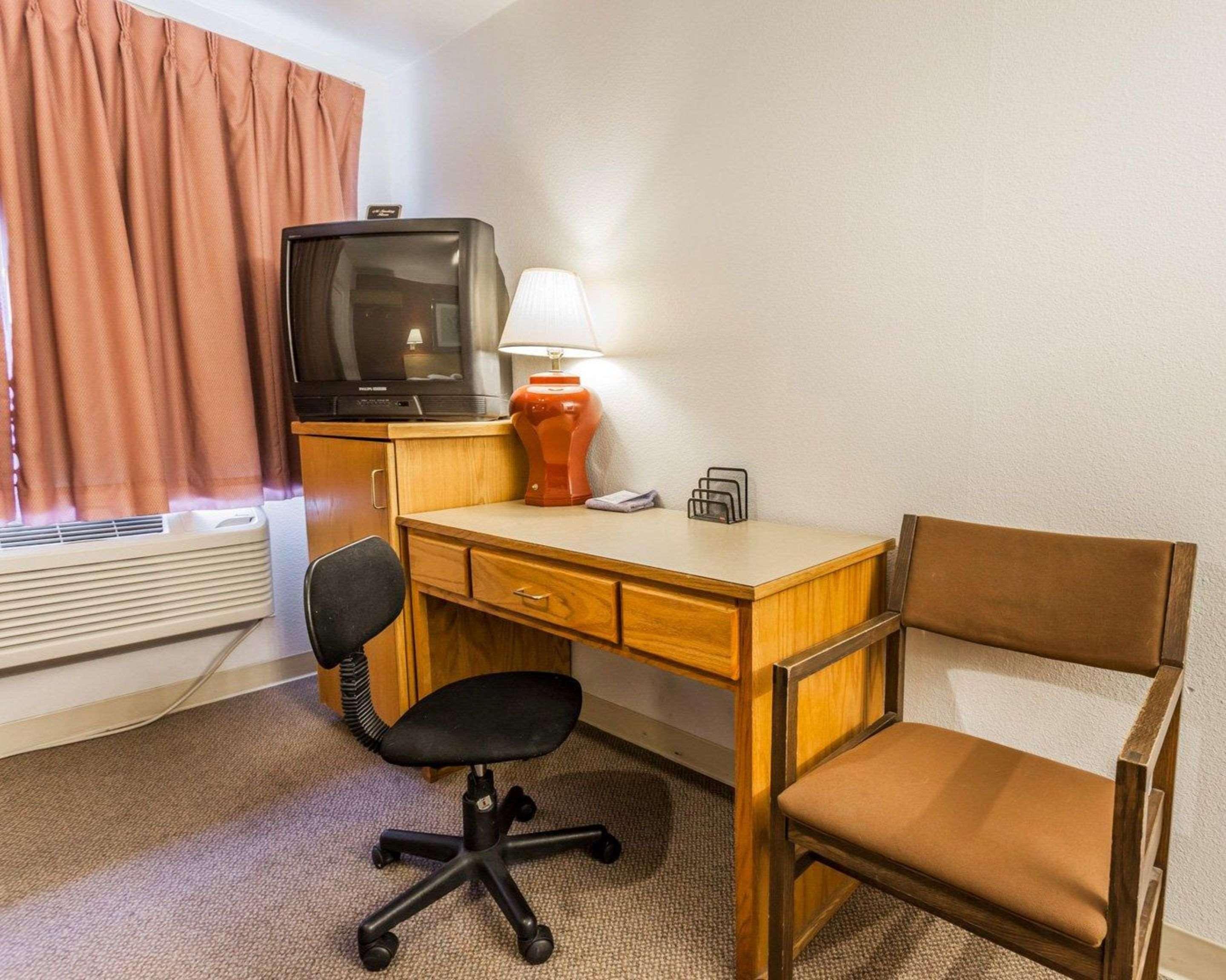 Rodeway & - Okanogan Hotel